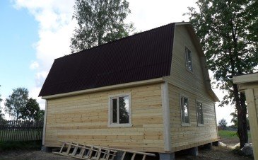 Закончили строительство дома из бруса 140Х140 мм по проекту Д-21 - 16